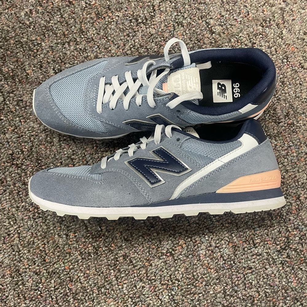NEW BALANCE Women’s Shoes Sneakers Size 9